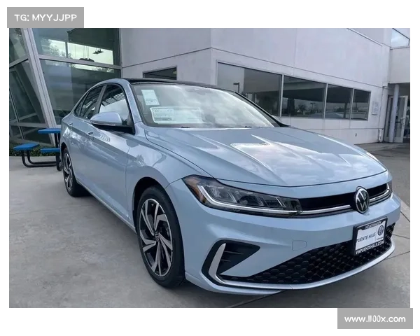 全新速腾L来了，外观内饰大变样，1.5T发动机配锰石黑，真香吗？